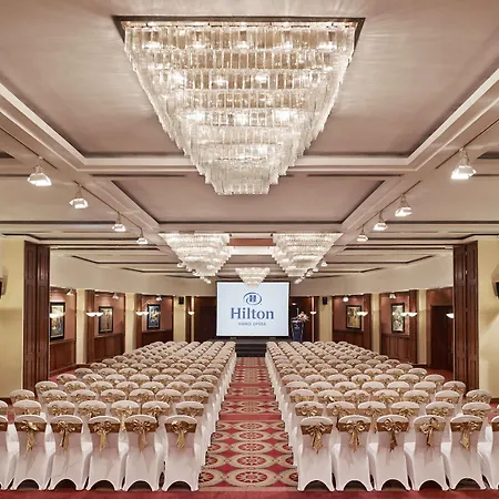 Hilton Hanoi Opera 